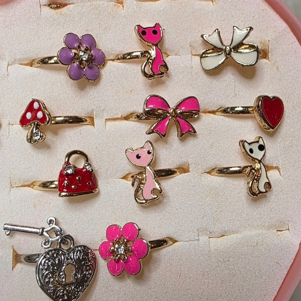 Unbranded whimsical collection
